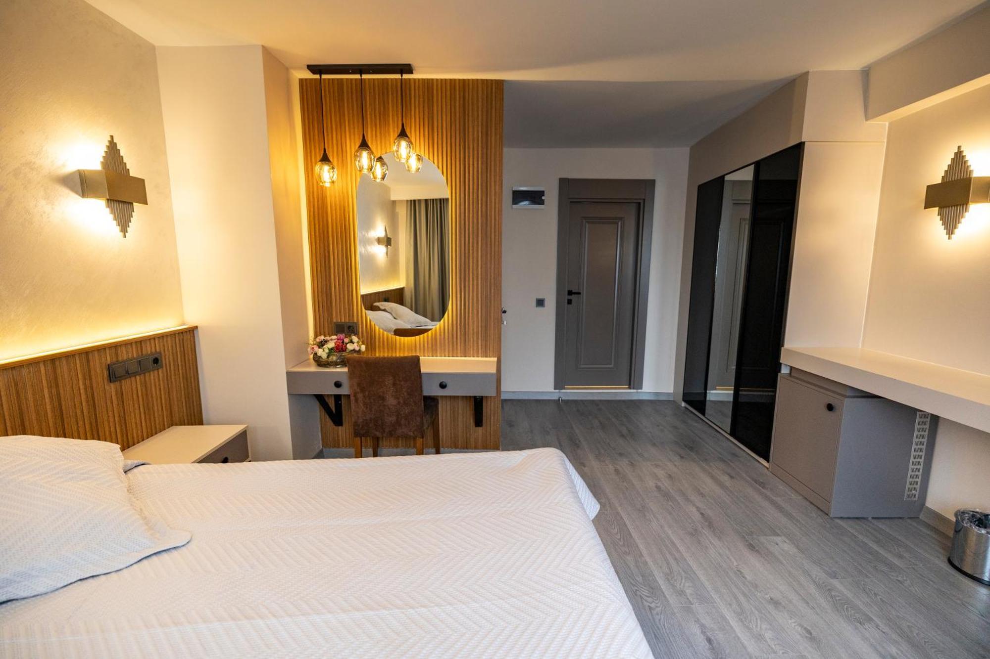 Aktas Hotel Mersin  Exterior photo