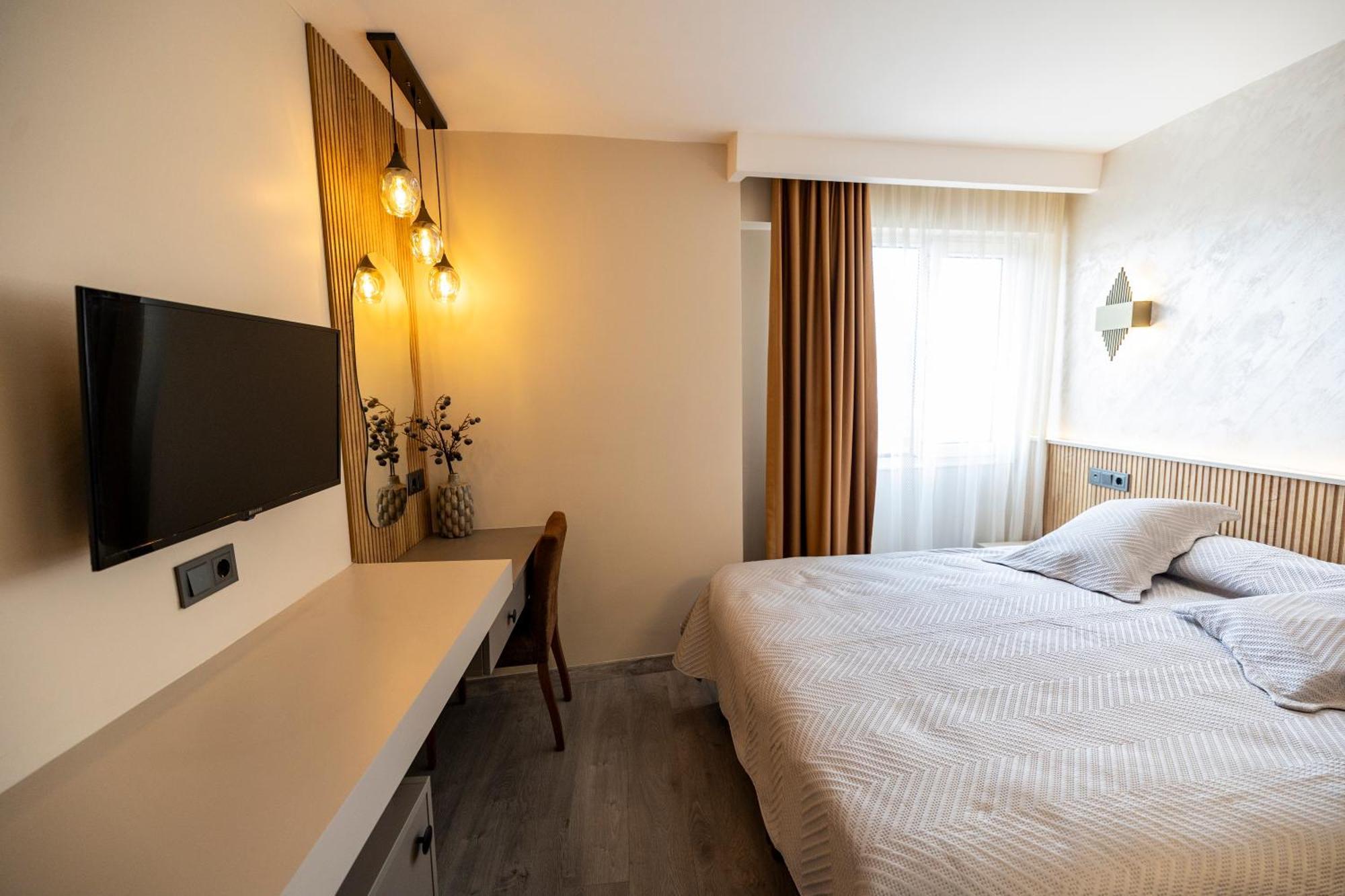Aktas Hotel Mersin  Exterior photo